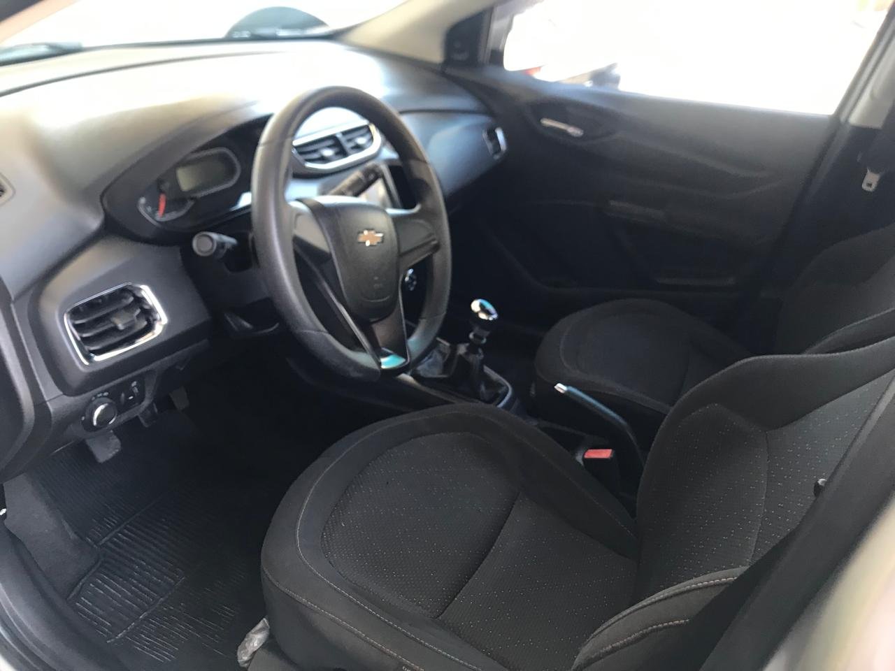 Imagem GM ONIX 1.0 LT