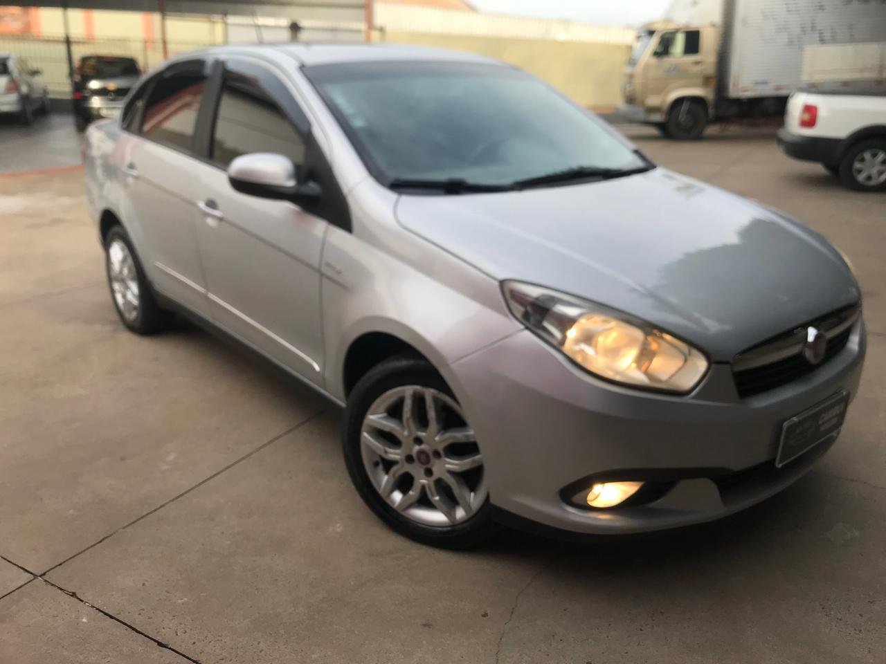 Imagem FIAT GRAN SIENA ESSENCE 1.6 DUALOGIC