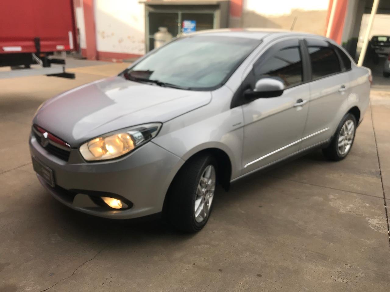 Imagem FIAT GRAN SIENA ESSENCE 1.6 DUALOGIC